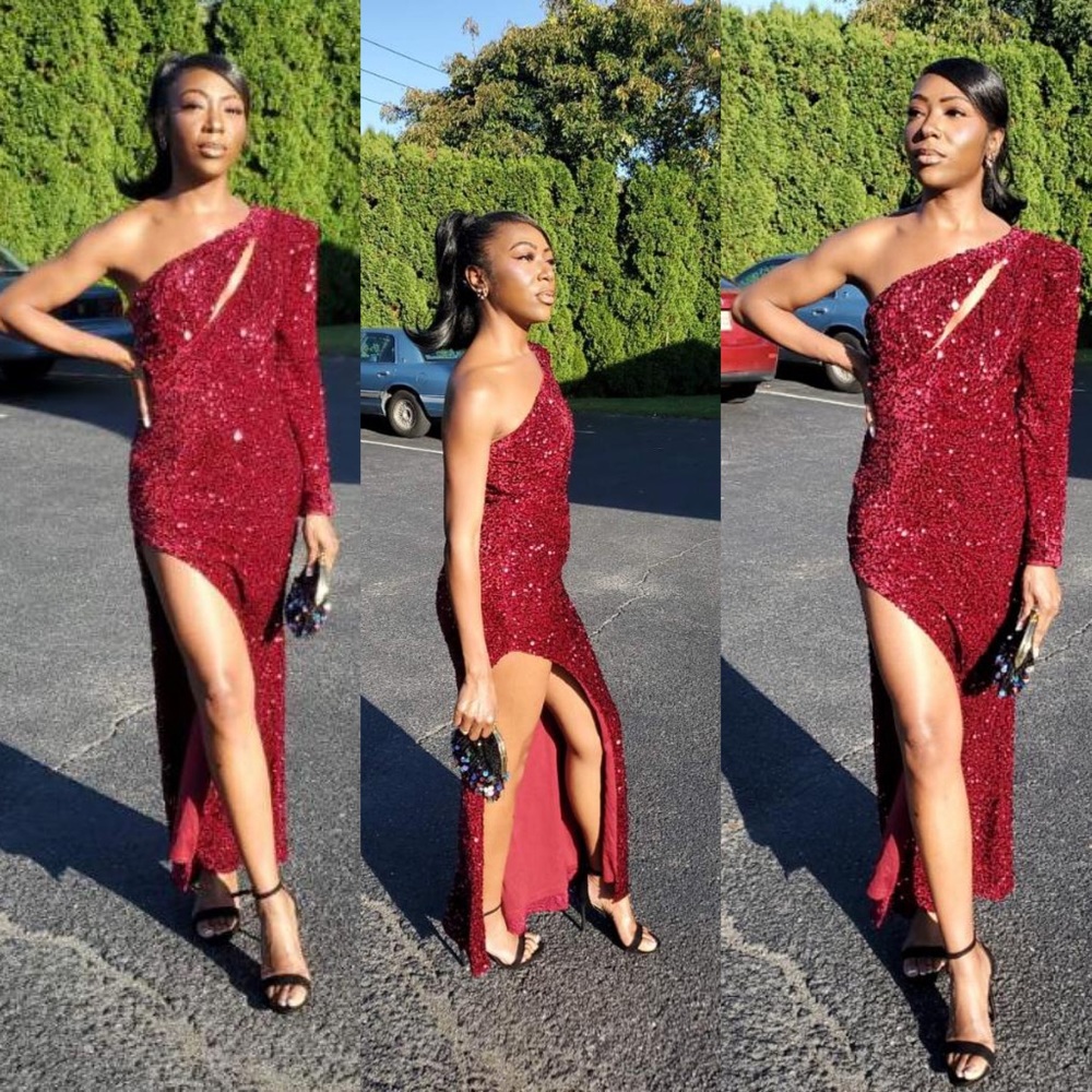 Maroon/Burgandy one sleeve sequin dress